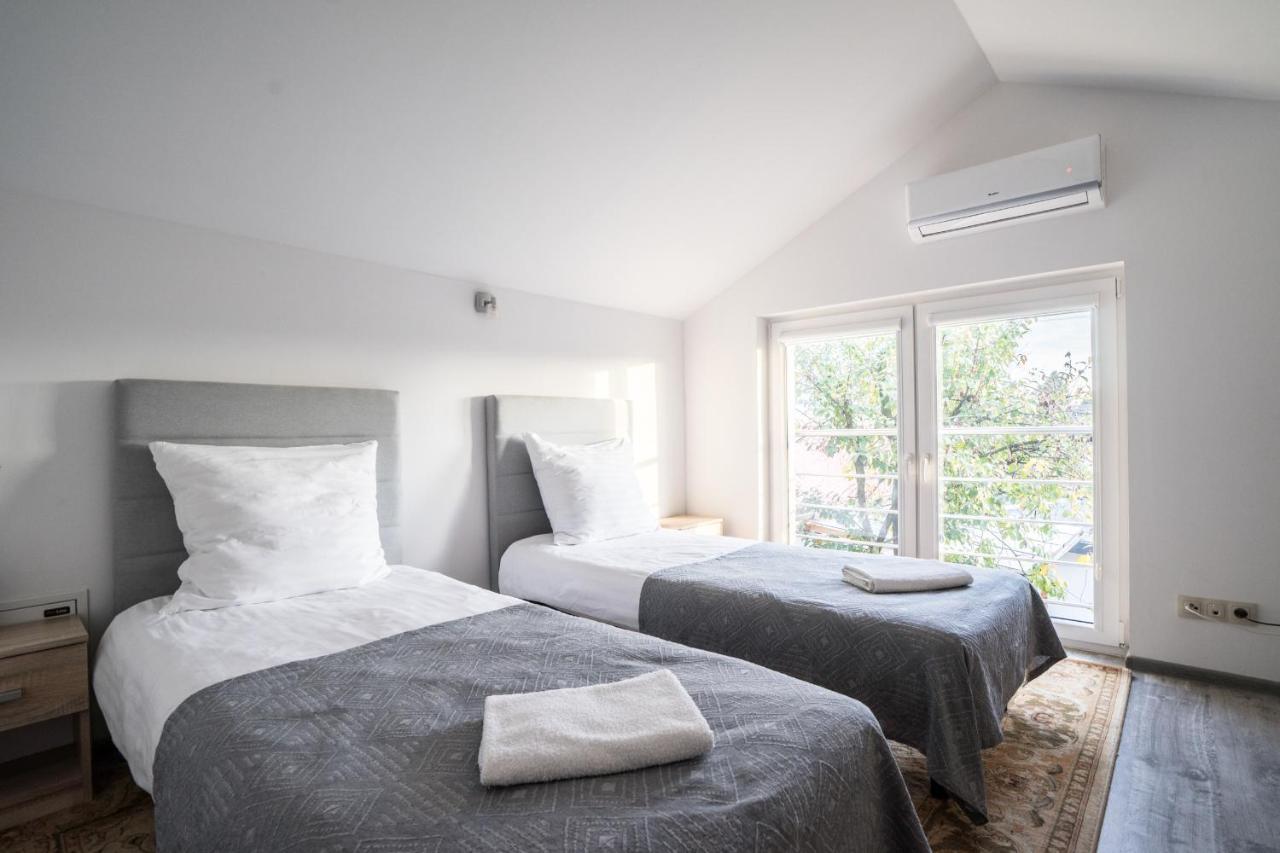 Domek Pod Warszawa Z Sauna Raszyn Esterno foto