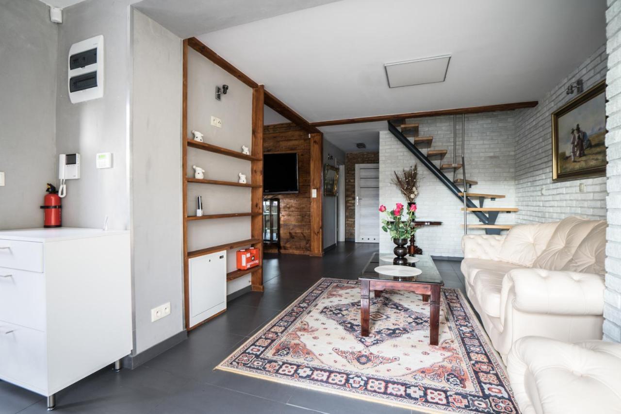 Domek Pod Warszawa Z Sauna Raszyn Esterno foto